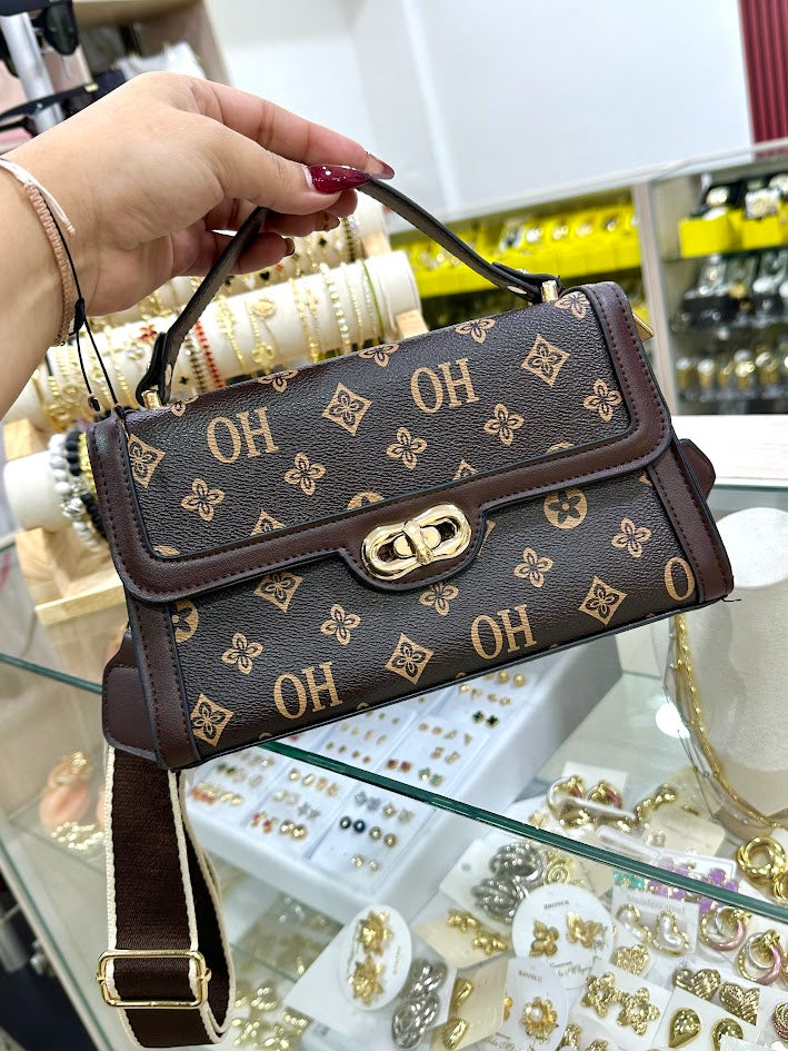 Bolso con Cadena Cafe - Accesorios