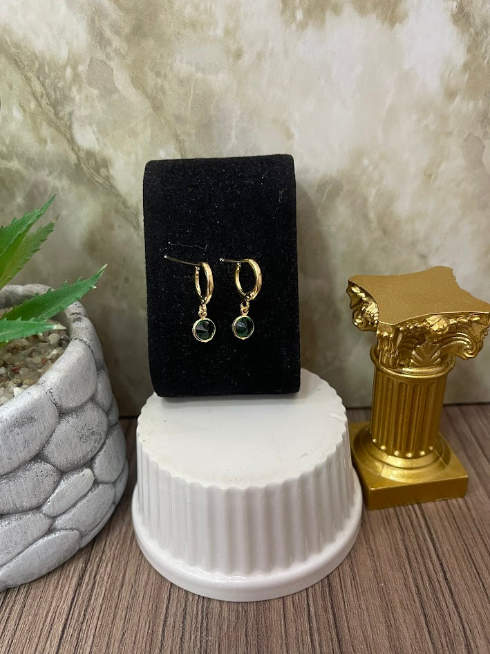 ARETE HUGIES DIJE 6MM BISEL 11X23MM ORO LAMINADO
