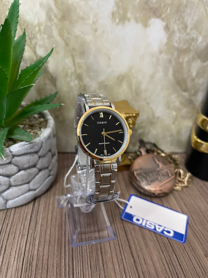 RELOJ CASIO DAMA BICOLOR ESFERA NEGRA