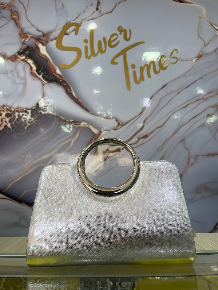 CARTERA PLATEADA ARO