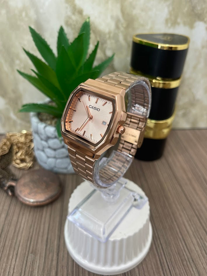 CASIO DAMA OVALADO ORO ROSA