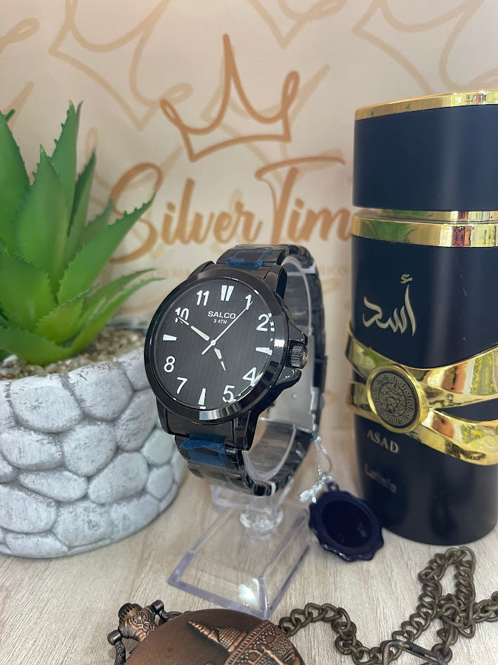 RELOJ SALCO TODO NEGRO CON DETALLES BLANCOS