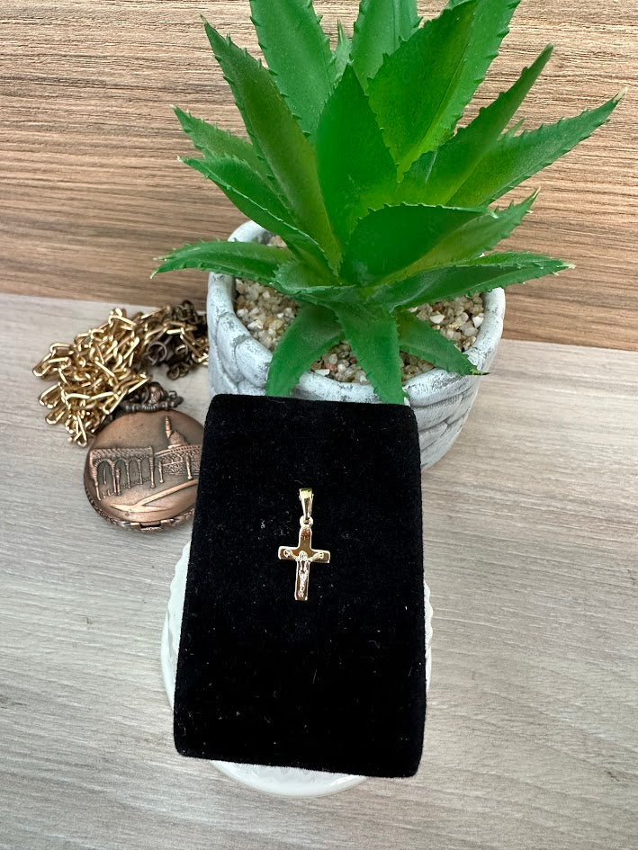 DIJE CRUZ CRISTO ORO LAMINADO