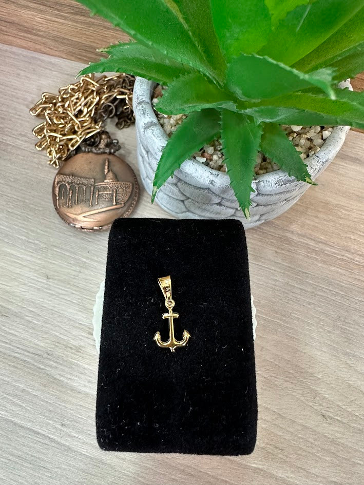 DIJE ANCLA MEDIANA ORO LAMINADO