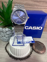 RELOJ CASIO PLATEADO ESFERA AZUL CALENDARIO