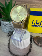 RELOJ Q&Q DORADO ESFERA DORADA MANILLA TEJIDO CHINO