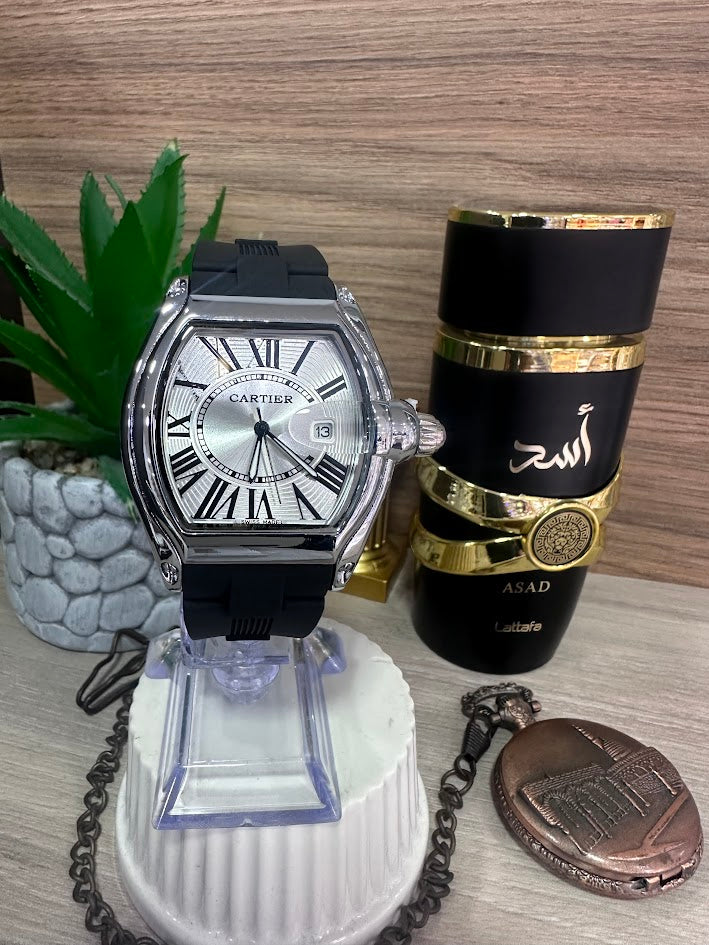 RELOJ CARTIER CUADRADO PLATEADO MANILLA CILICONA NEGRA