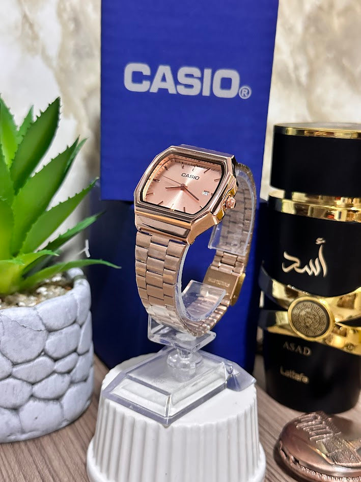 Casio Dama Cuadrado Oro Rosa