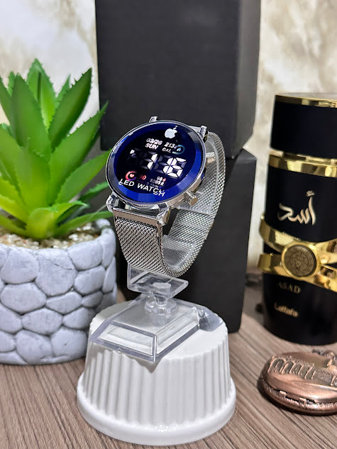 RELOJ DIGITAL APPE PLATEADO- VARIOS