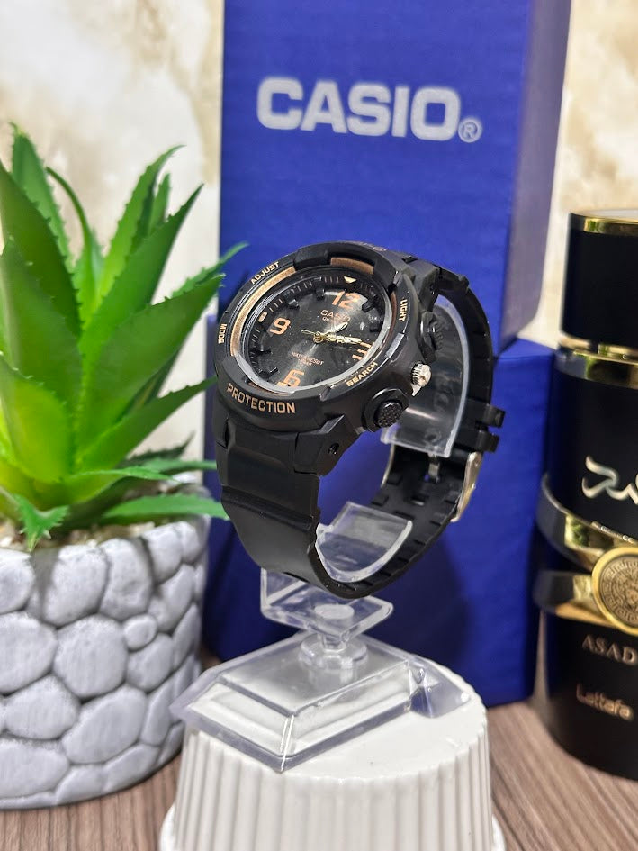 Casio Deportivo Negro y Bronce