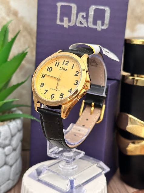 QYQ DORADO ESFERA DORADA MANILLA CUERO NEGRA