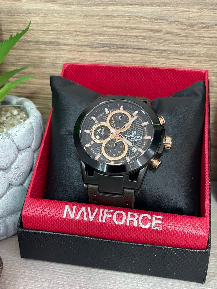RELOJ NAVIFORCE CABALLERO NEGRO Y ORO ROSA MANILLA DE CUERO