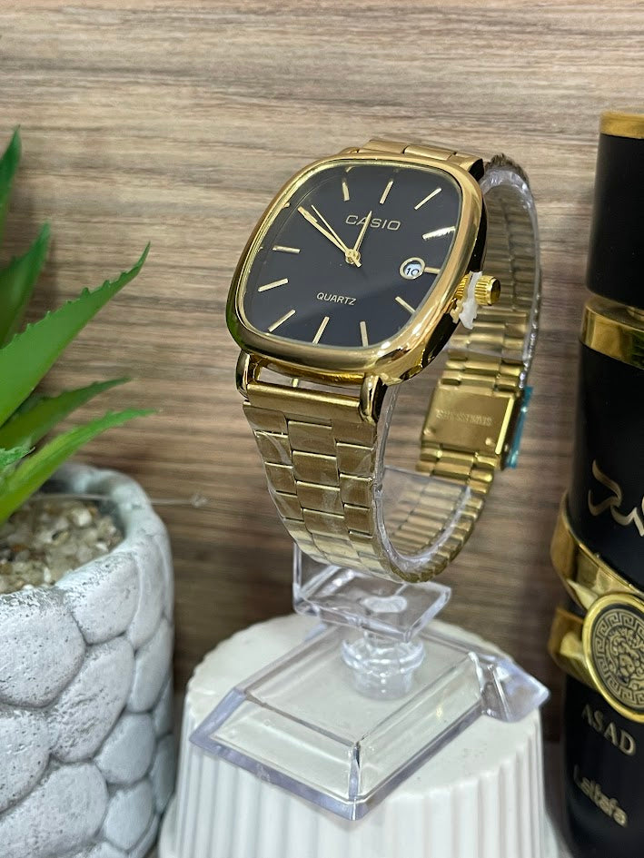 RELOJ CASIO DORADO TABLERO NEGRO