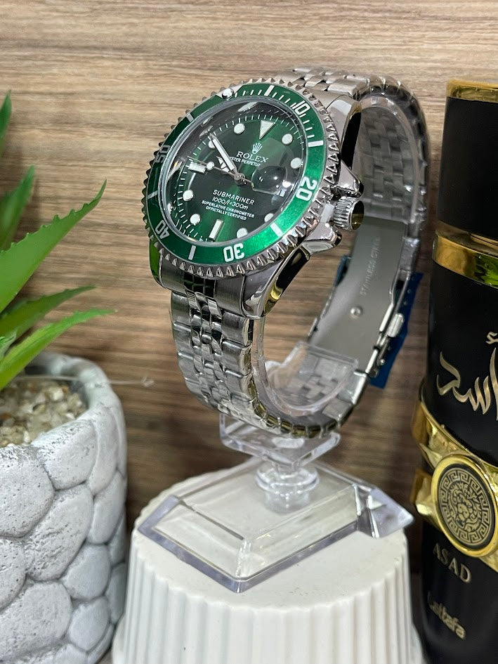 RELOJ ROLEX PLATEADO CARA VERDE