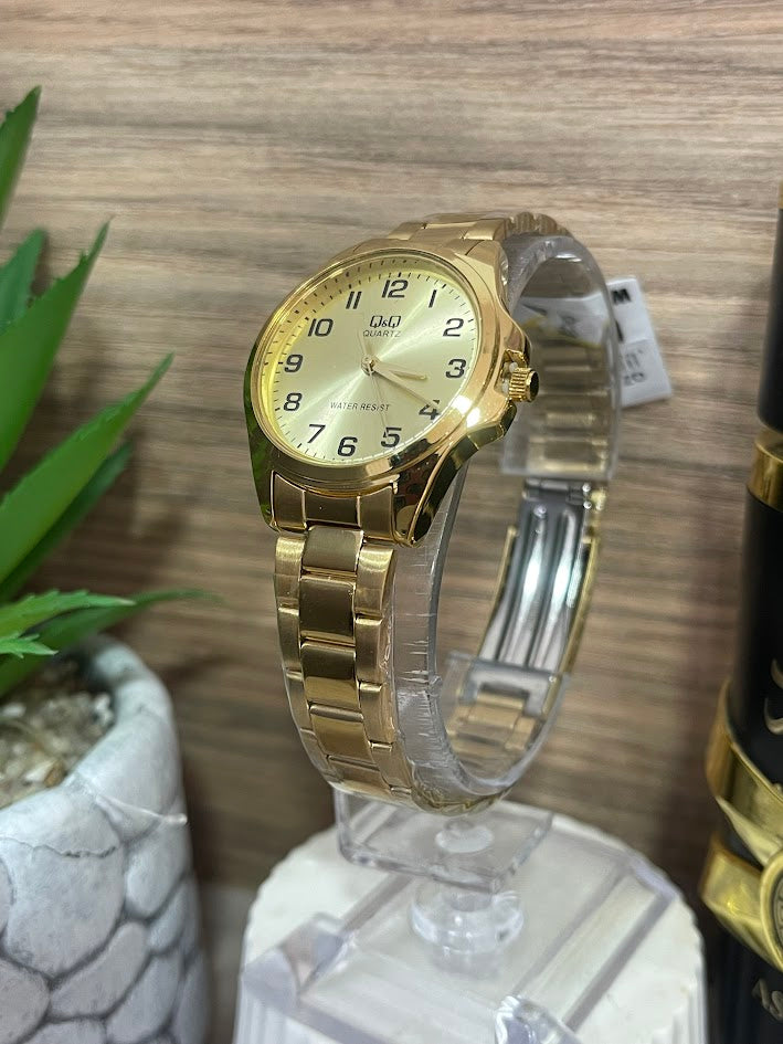 RELOJ QYQ DAMA DORADO NUMEROS