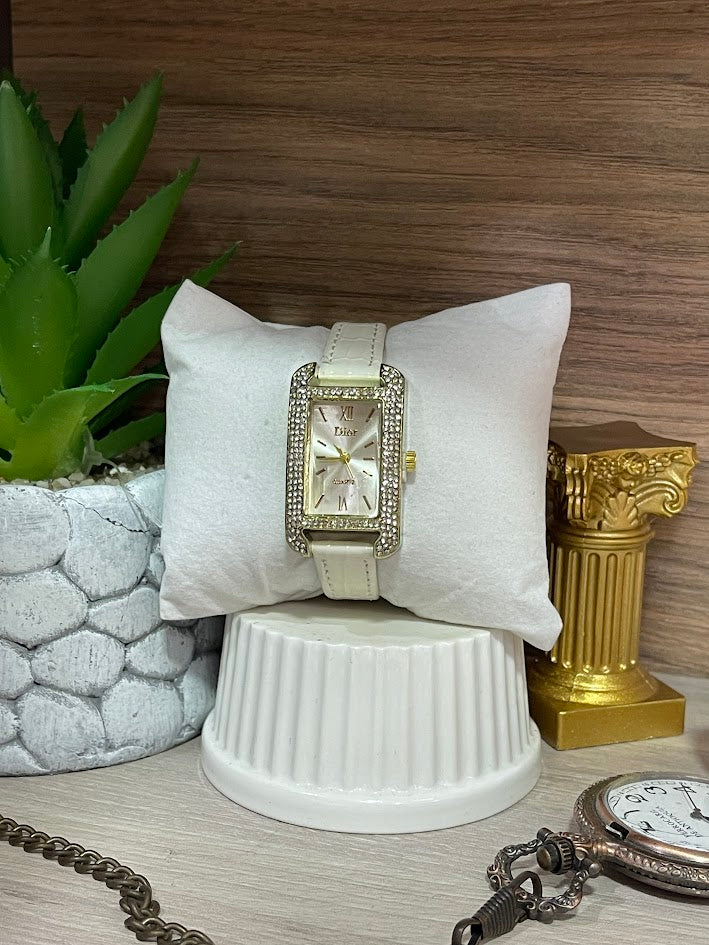 RELOJ DIOR DORADO CUADRADO MANILLA CUEROTEC BLANCA