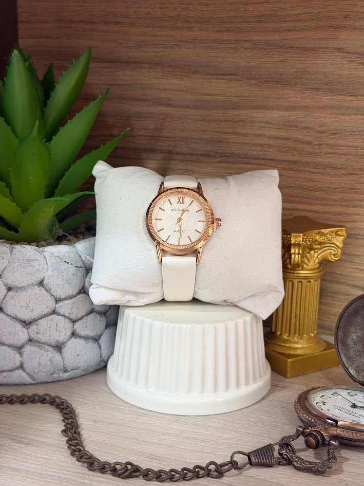 RELOJ DAMA DORADO ESFERA BLANCA MANILLA CUEROTEC BLANCA