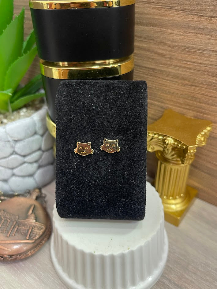 TOPO CARA GATO 9X6MM ORO LAMINADO