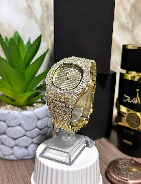 Reloj Diamantado Dorado Cuadrado - variados