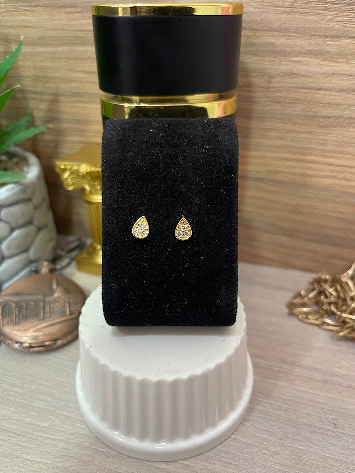 TOPO GOTA CIRCON 5X7MM ORO LAMINADO