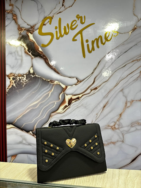 BAGUETTE NEGRO CORAZON INCLUYE CORREAA