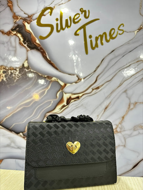 BAGUETTE NEGRO CORAZON INCLUYE CORREA