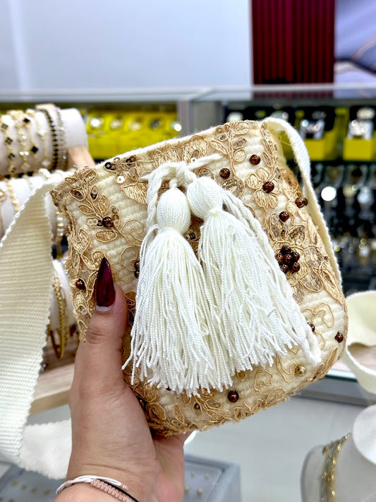 MOLSO -MOICHILA BLANCA TEJIDO