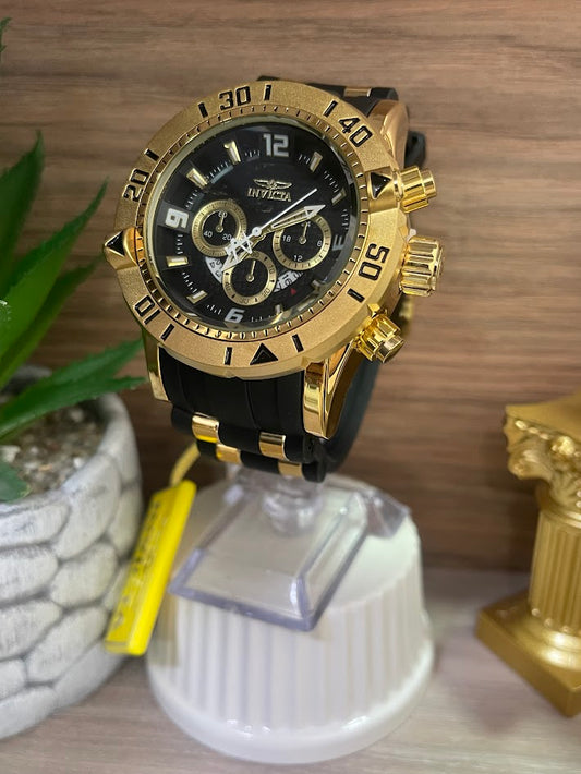 RELOJ INVICTA ELEGANTE NEGRO Y DORADO