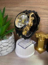RELOJ INVICTA NEGRO Y DORADO ESFERA PLATEADA CABALLERO