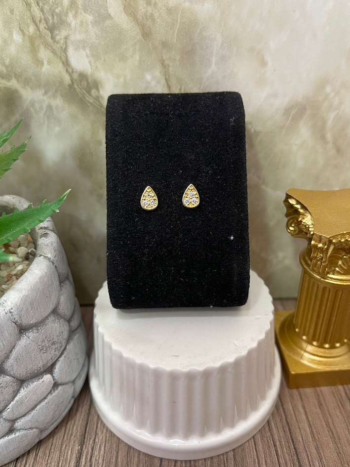 TOPO GOTA CIRCON 5X7MM ORO LAMINADO