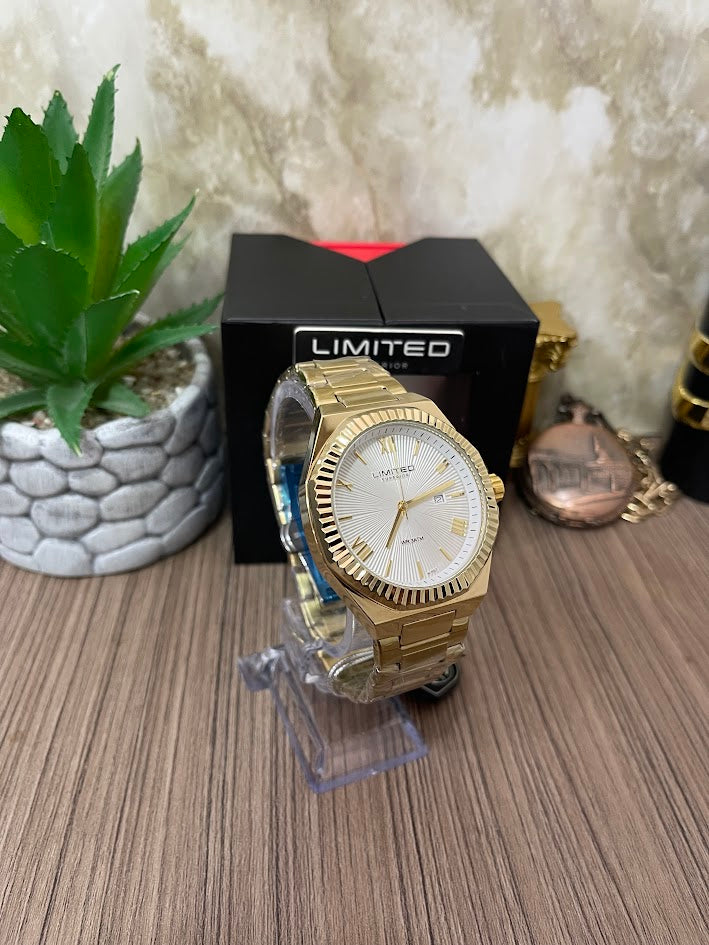 RELOJ LIMITED SUPERIOR DORADO FONDO PLATEADO CON CALENDARIO