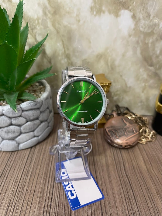RELOJ CASIO CABALLERO PLATEADO FONDO VERDE
