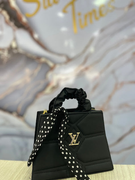 BOLSO TIPO CARTERA NEGRO LV DOBLE CORREA