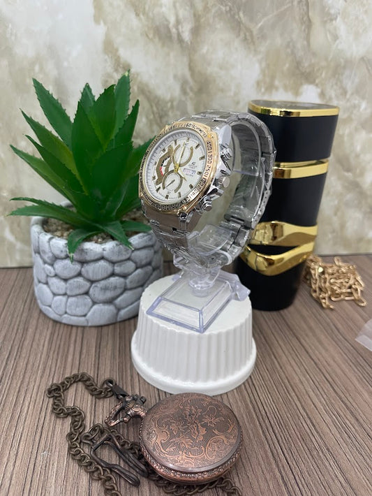 CASIO HOMBRE PLATEADO ESFERA BLANCA ARO DORADO