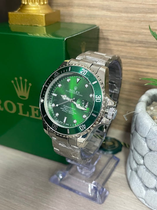 ROLEX CABALLERO PLATEADO ARO Y FONDO VERDE CON CALENDARIO