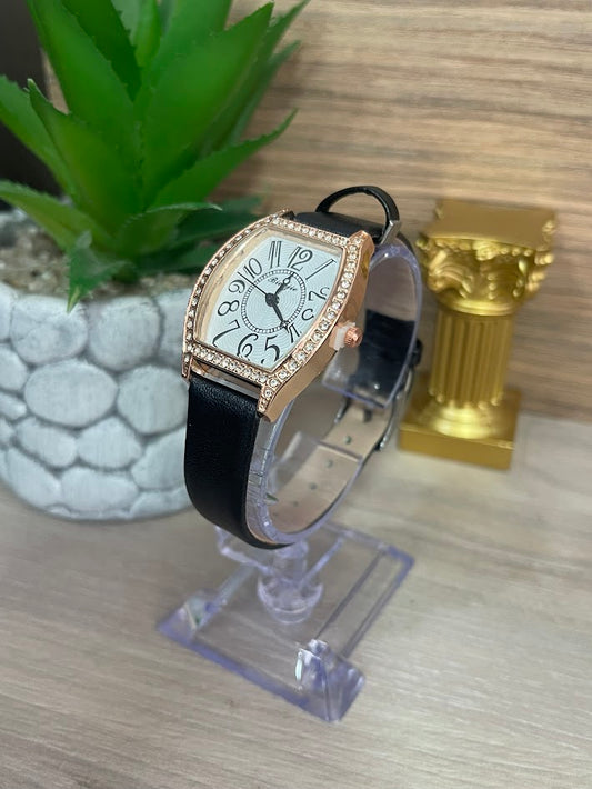 RELOJ BIAOJIE DAMA FONDO BLANCO CAJA ORO ROSA MANILLA DE CUERO NEGRA