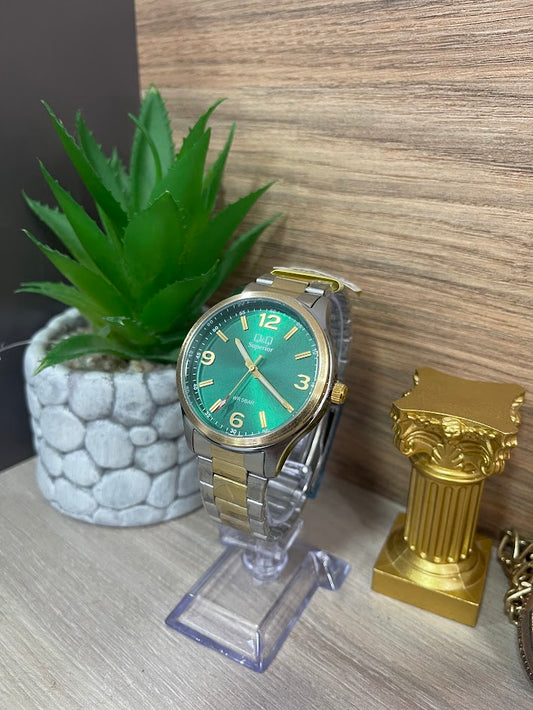 RELOJ QYQ CABALLERO BICOLOR FONDO VERDE