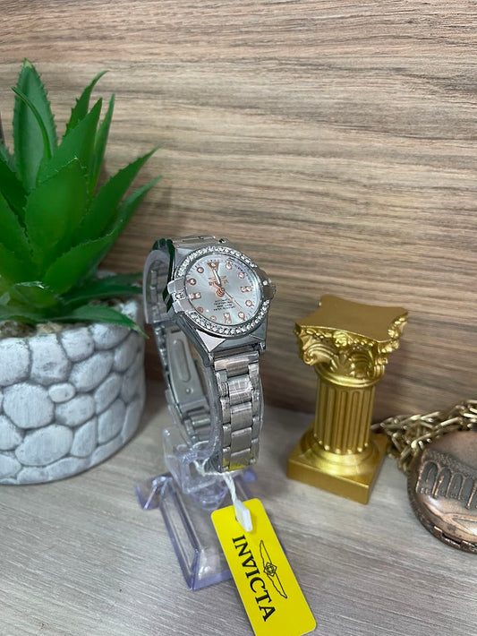 RELOJ INVICTA DAMA PLATEADO FONDO PLATEADO CON DETALLES EN PIEDRA