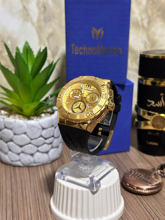 Technomarine Dorado Manilla en Silicona Negra