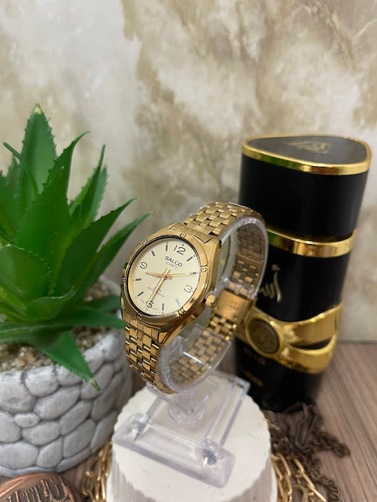 RELOJ SALCO DAMA DORADO DETALLES EN EL ARO