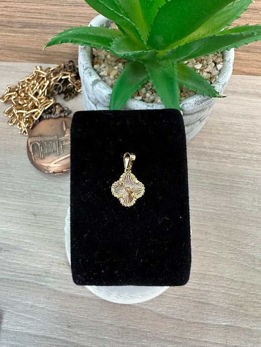 DIJE TREBOL ORO LAMINADO
