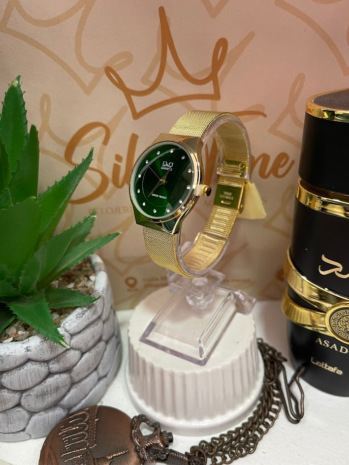 RELOJ QYQ DORADO FONDO VERDE EN MALLA