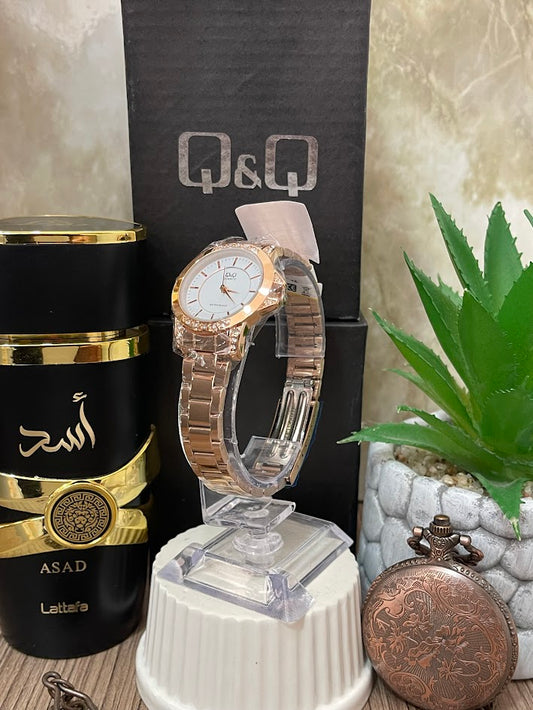 RELOJ Q&Q DAMA ORO ROSA ESFERA BLANCA ARO SEMI DIAMANTE RQ