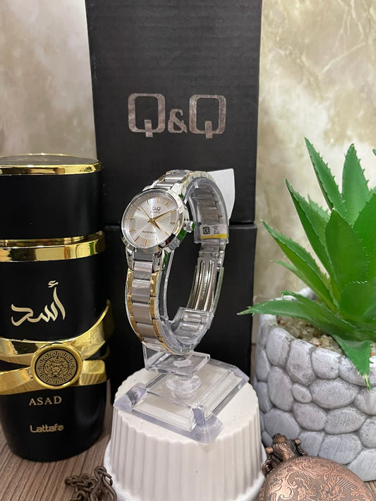 RELOJ QYQ DAMA BICOLOR ESFERA PLATEADA CON DETALLES