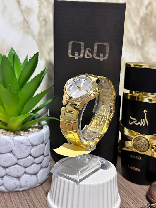 Q&Q DAMA DORADO ESFERA PLATEADA