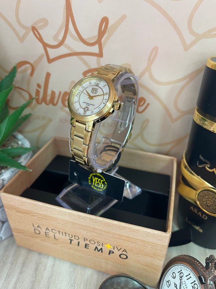 RELOJ YESS DORADO ESFERA BLANCA Y25019