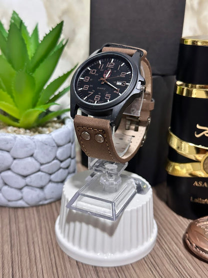 RELOJ QUARTZ TIPO CUERO PUNTO-VARIAS