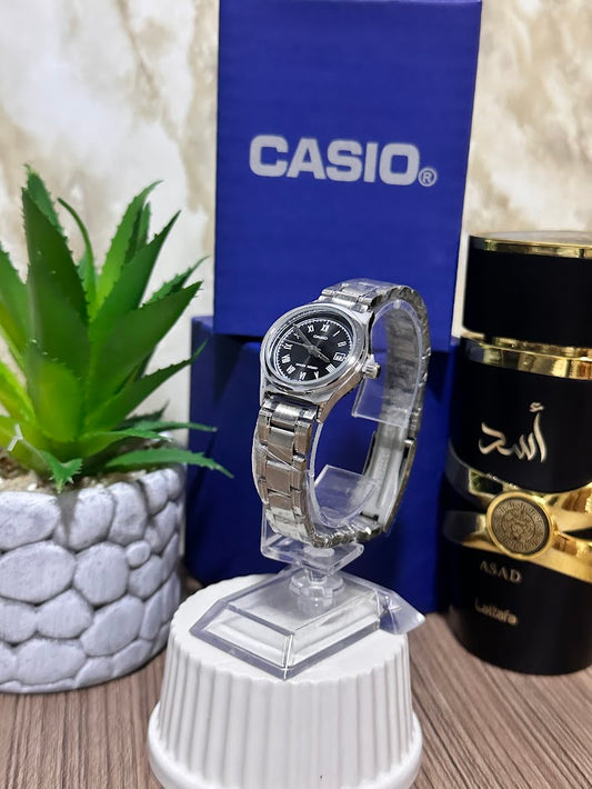 Casio Dama Plateado Esfera Negra