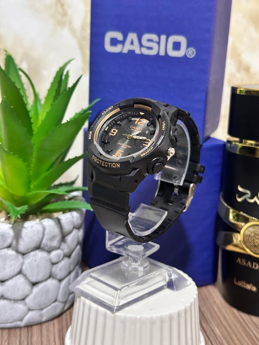 Casio Deportivo Negro y Bronce