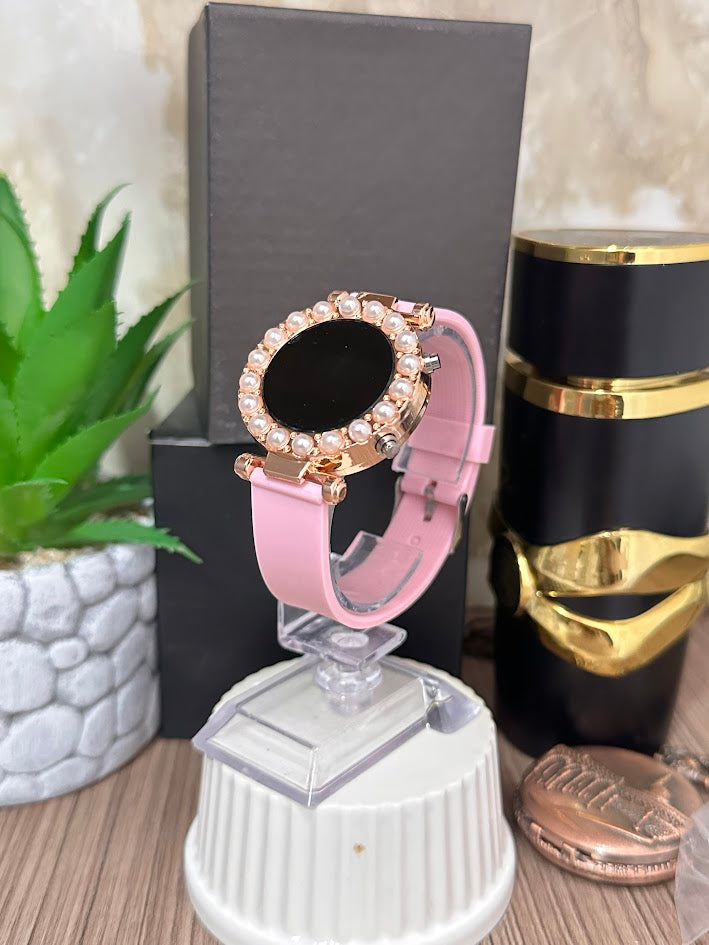 RELOJ ORO ROSA BORDE PERLAS MANILLA DE SILICONA ROSADA